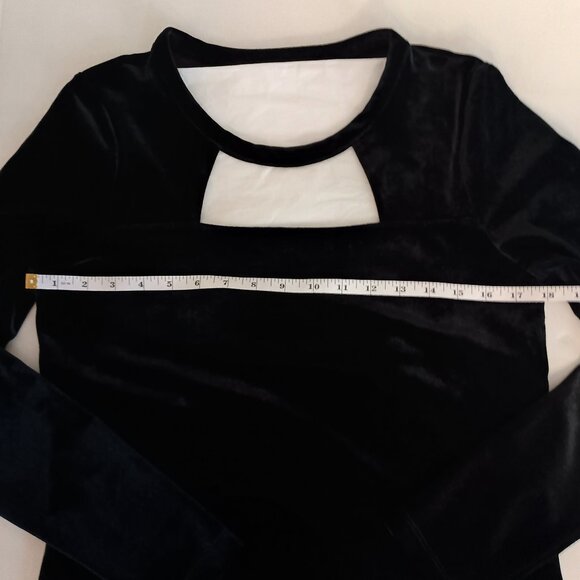 INC International Concepts Black Velvet V-Neck Long Sleeve Top Womens Size M NWT - Picture 11 of 16